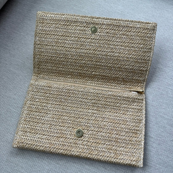 Dior Raffia Clutch - Picture 4 of 6